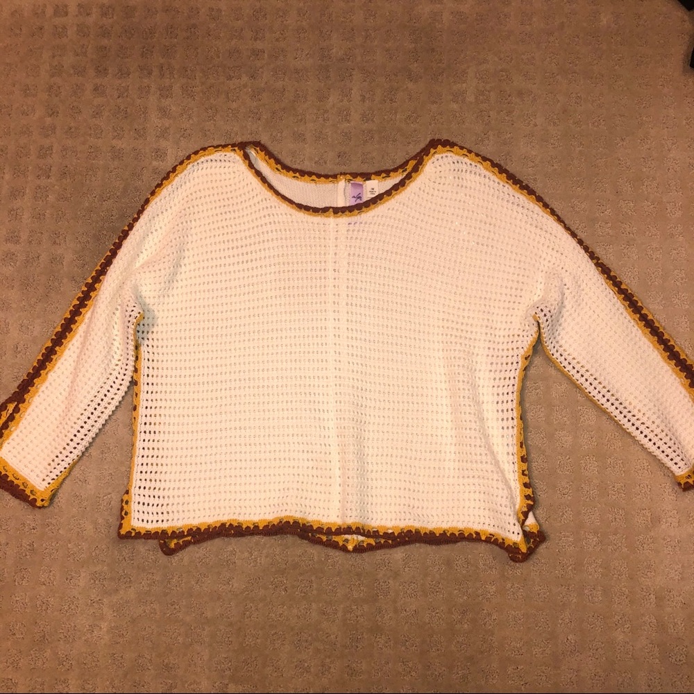 Knit Top! - Picture 2 of 5